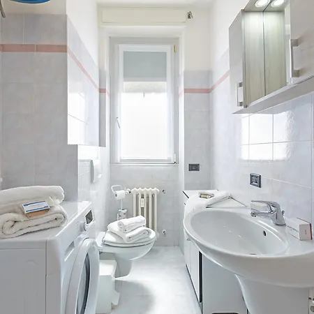 Apartman Strixia 50m From - Happy Stresa