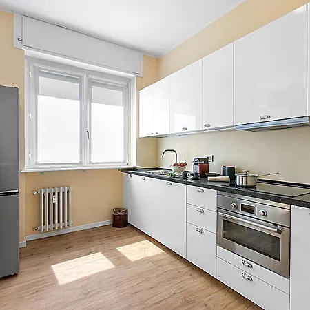 Strixia 50m From - Happy Apartament *