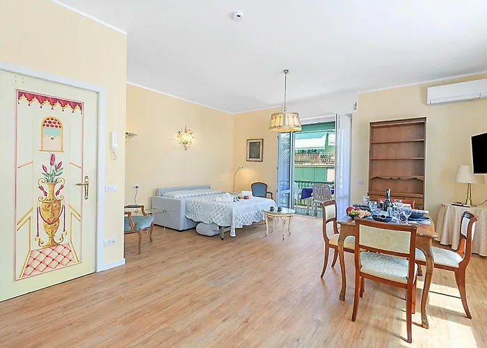 Apartament Strixia 50m From - Happy