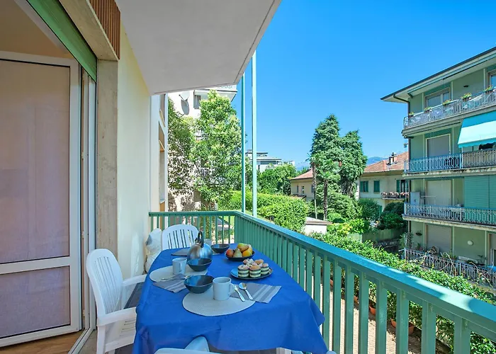 Strixia 50m From - Happy Apartament *