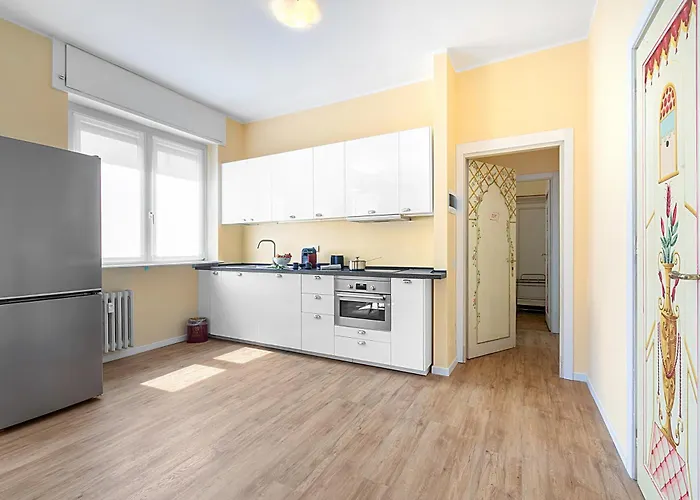 Strixia 50m From - Happy Apartament Stresa